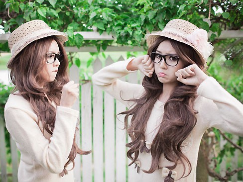 Hot girl Lilly Luta: Hạnh phúc nằm trong bàn tay Hot girl Lilly Luta: Hạnh phúc nằm trong bàn tay