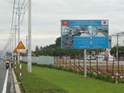 Chậm giao mặt bằng, nguy cơ phạt 2 tỷ đồng Chậm giao mặt bằng, nguy cơ phạt 2 tỷ đồng