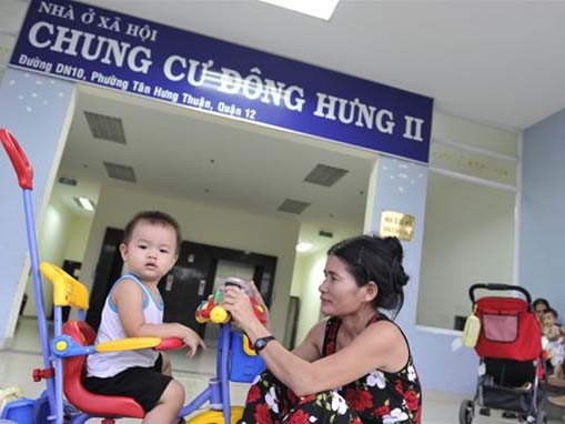 Nhà ở xã hội: Mệt mỏi chờ ‘xin – cho’ Nhà ở xã hội: Mệt mỏi chờ ‘xin – cho’