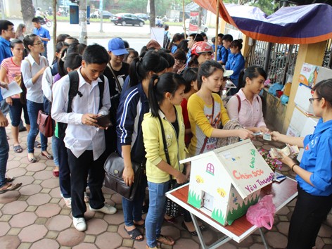 Cơm 5K, cơm yêu thương Cơm 5K, cơm yêu thương