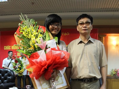 Nữ sinh nghèo và huy chương Olympic quốc tế Nữ sinh nghèo và huy chương Olympic quốc tế