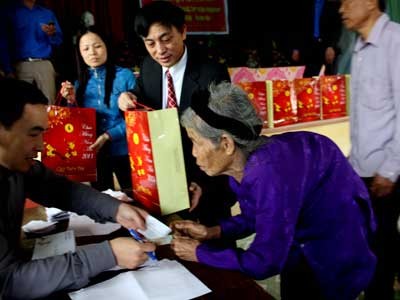 Quỹ Thiện Tâm và người nghèo xứ Thanh Quỹ Thiện Tâm và người nghèo xứ Thanh