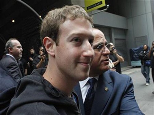 CEO Facebook: Đặt ưu tiên hàng đầu cho tính di động CEO Facebook: Đặt ưu tiên hàng đầu cho tính di động