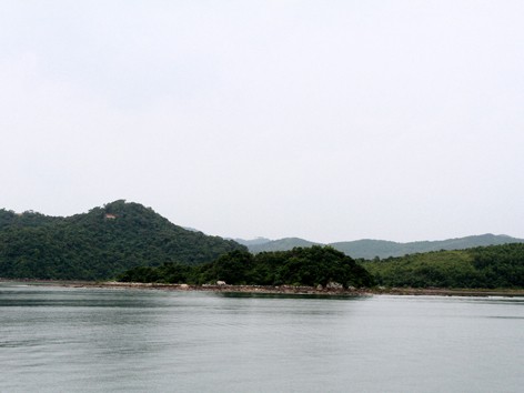 Tại sao Vân Đồn? Tại sao Vân Đồn?