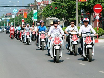 'Phi đội' Honda SH rước dâu ở Thái Nguyên 'Phi đội' Honda SH rước dâu ở Thái Nguyên