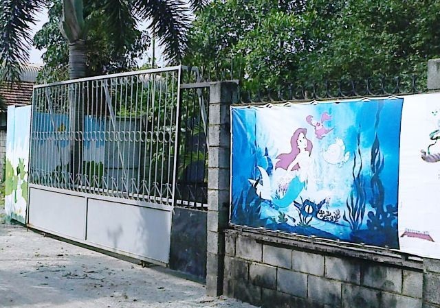 Cô giáo dùng dép, thìa đánh vào mặt trẻ Cô giáo dùng dép, thìa đánh vào mặt trẻ