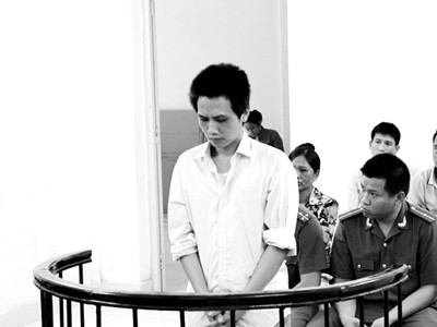 Chủ quán tử vong vì gây sự với khách Chủ quán tử vong vì gây sự với khách