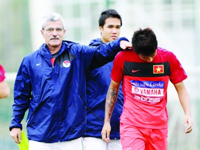 Chờ Calisto trổ tài Chờ Calisto trổ tài