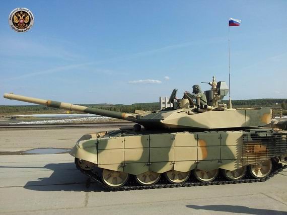 T-90S lần đầu lộ diện ngoài lãnh thổ Nga T-90S lần đầu lộ diện ngoài lãnh thổ Nga