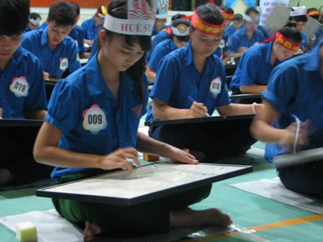 Tuổi trẻ với di sản Tuổi trẻ với di sản
