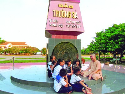 Trường Sa, vẳng tiếng chuông chùa Trường Sa, vẳng tiếng chuông chùa