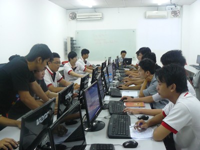 Học nghề - đường vào đời cho thí sinh trượt ĐH Học nghề - đường vào đời cho thí sinh trượt ĐH