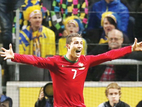 Cuộc đua 'Bóng vàng': Thiên thời đứng về Ronaldo Cuộc đua 'Bóng vàng': Thiên thời đứng về Ronaldo