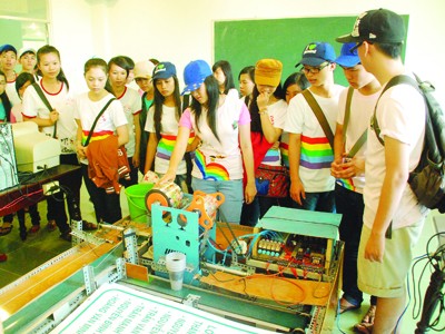 Tư vấn chọn trường cho thí sinh tự do Tư vấn chọn trường cho thí sinh tự do