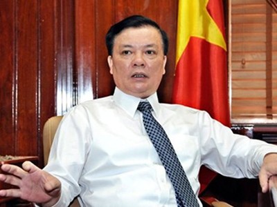 Bộ trưởng Tài chính Đinh Tiến Dũng nói về giá xăng, sữa Bộ trưởng Tài chính Đinh Tiến Dũng nói về giá xăng, sữa