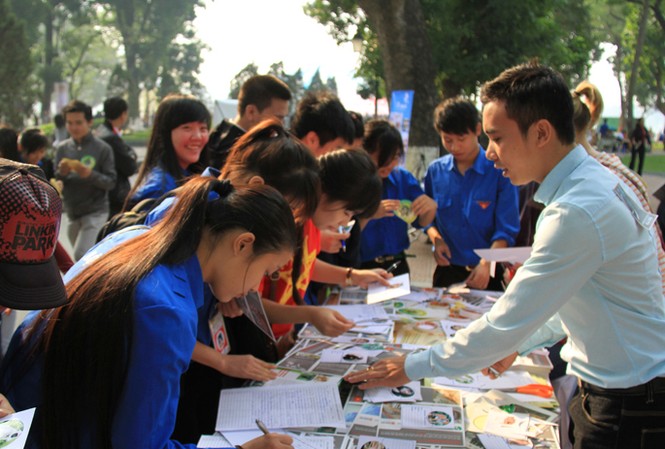 Sôi nổi ngày hội tình nguyện quốc gia năm 2013 Sôi nổi ngày hội tình nguyện quốc gia năm 2013