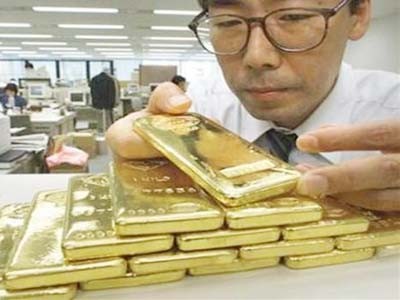 Giá vàng hạ, USD tăng mạnh Giá vàng hạ, USD tăng mạnh
