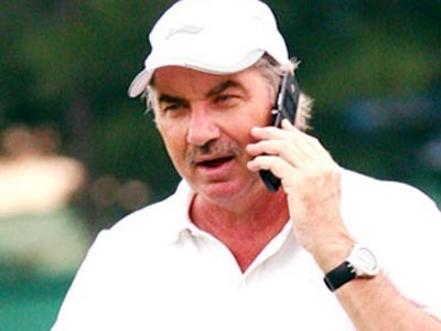 Alfred Riedl tái hợp Indonesia Alfred Riedl tái hợp Indonesia