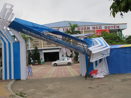 Hải Phòng dốc sức khắc phục bão số 8 Hải Phòng dốc sức khắc phục bão số 8
