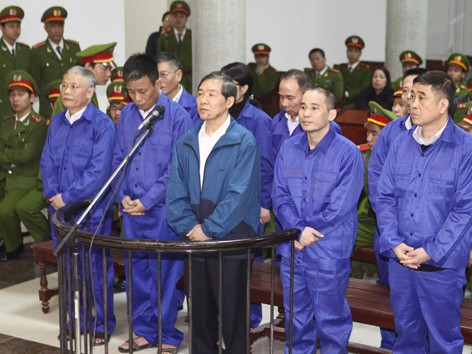 Xét xử vụ Dương Chí Dũng: Hầu hết bị cáo chưa thành khẩn Xét xử vụ Dương Chí Dũng: Hầu hết bị cáo chưa thành khẩn