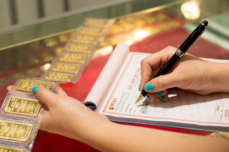 Tiếp tục dư 200 lượng vàng đấu thầu Tiếp tục dư 200 lượng vàng đấu thầu