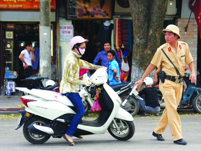 Nâng tầm văn hóa cho CSGT Nâng tầm văn hóa cho CSGT