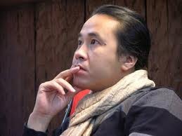 Lê Minh Sơn: Nghe nhìn bây giờ lắm con buôn nghệ thuật Lê Minh Sơn: Nghe nhìn bây giờ lắm con buôn nghệ thuật