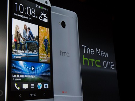 Sau hoãn bán One, HTC công bố kết quả kinh doanh bết bát Sau hoãn bán One, HTC công bố kết quả kinh doanh bết bát