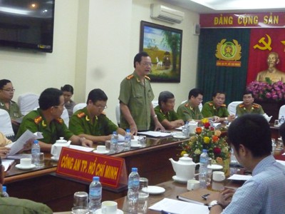 Công an TPHCM: Mở đợt cao điểm trấn áp tội phạm Công an TPHCM: Mở đợt cao điểm trấn áp tội phạm