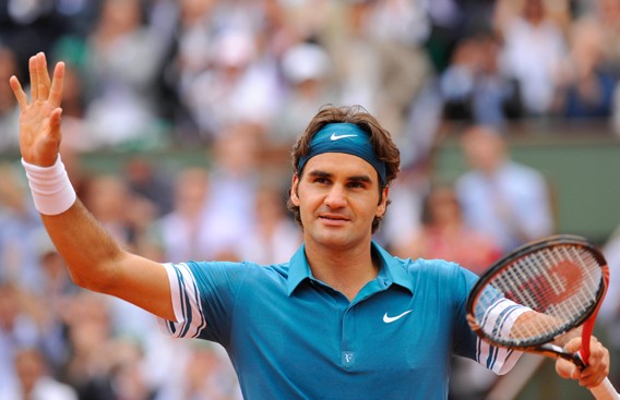 Clip: Federer thẳng tiến ở Roland Garros 2010 Clip: Federer thẳng tiến ở Roland Garros 2010