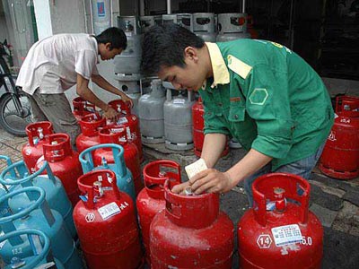 Thị trường gas 'loạn' giá Thị trường gas 'loạn' giá