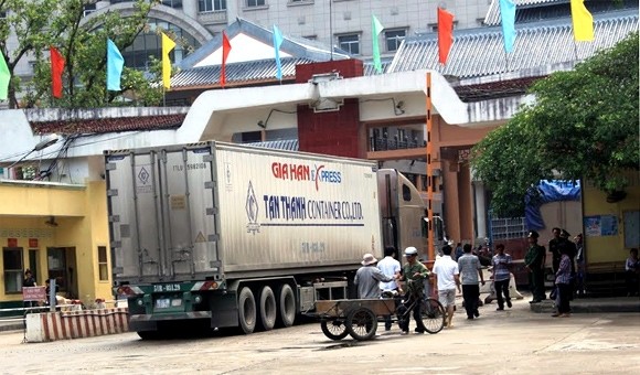 Kim ngạch thương mại Việt - Trung sẽ đạt 50 tỷ USD Kim ngạch thương mại Việt - Trung sẽ đạt 50 tỷ USD