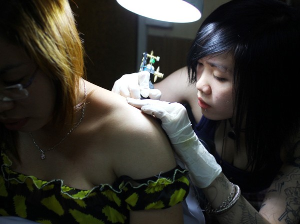 CLB xăm mình thường đuổi khách CLB xăm mình thường đuổi khách