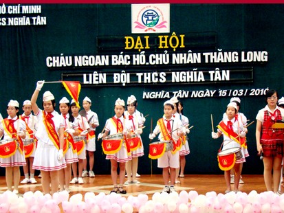 Tuyên dương 120 thiếu nhi và phụ trách Đội xuất sắc Tuyên dương 120 thiếu nhi và phụ trách Đội xuất sắc