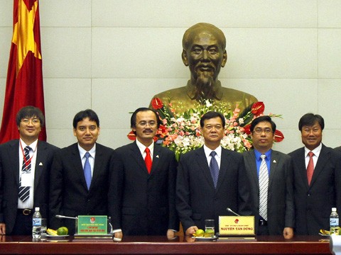 Thủ tướng gặp mặt 50 doanh nhân trẻ tiêu biểu Thủ tướng gặp mặt 50 doanh nhân trẻ tiêu biểu