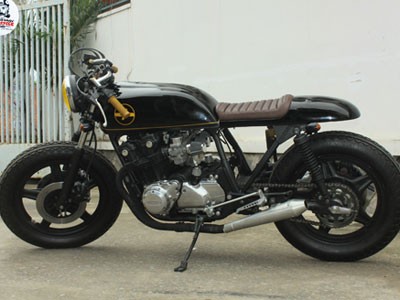 Cafe racer thập niên 60 độc nhất Việt Nam Cafe racer thập niên 60 độc nhất Việt Nam