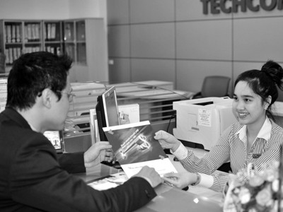 Techcombank đột phá Cứu doanh nghiệp Techcombank đột phá Cứu doanh nghiệp