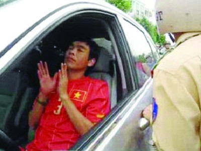 Điều tra thêm lỗi của Huy Hoàng Điều tra thêm lỗi của Huy Hoàng