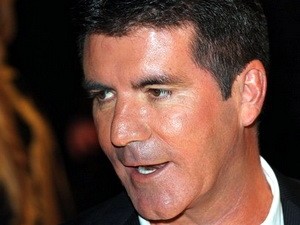 Simon Cowell được Nữ hoàng phong tước Hiệp sĩ Simon Cowell được Nữ hoàng phong tước Hiệp sĩ
