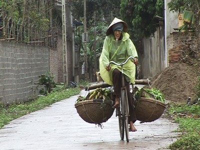 'Ông lão bán chuối' và những chiếc xe máy trong phim nhân học 'Ông lão bán chuối' và những chiếc xe máy trong phim nhân học
