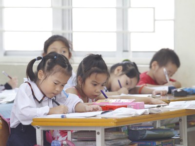 Hà Nội ban hành 'giá trần' về mức thu dạy thêm Hà Nội ban hành 'giá trần' về mức thu dạy thêm