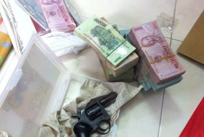 Phá 3 vụ ma túy, bắt 4 đối tượng Đối tượng Phạm Ngọc Bảo và tang vật bị thu giữ