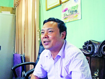 Bí thư xã bị tố gian lận: Vừa họp hội đồng vừa... thi bổ túc Bí thư xã bị tố gian lận: Vừa họp hội đồng vừa... thi bổ túc