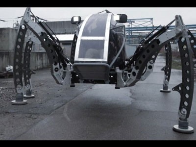 Mantis – robot người lái 2 tấn Mantis – robot người lái 2 tấn