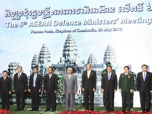 'Không né tránh tranh chấp Biển Đông' 'Không né tránh tranh chấp Biển Đông'