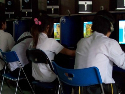 Bị mắng vì mê game, nam sinh 11 nhảy sông tự vẫn Bị mắng vì mê game, nam sinh 11 nhảy sông tự vẫn