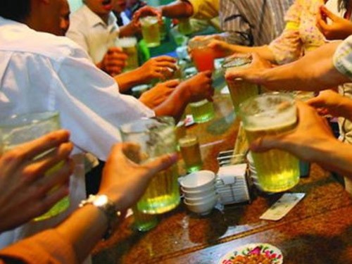 Bộ Tư pháp cấm uống rượu, bia trong ngày làm việc Bộ Tư pháp cấm uống rượu, bia trong ngày làm việc