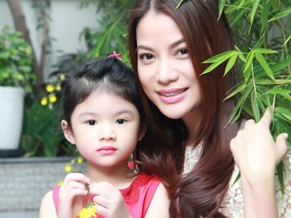 Trương Ngọc Ánh: 'Trong chuyện tình cảm, không thể giữ được' Trương Ngọc Ánh: 'Trong chuyện tình cảm, không thể giữ được'