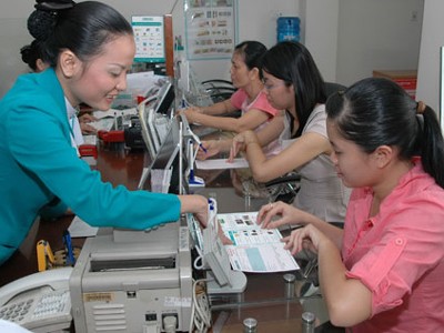 Ngân hàng giảm lãi suất để giải vốn Ngân hàng giảm lãi suất để giải vốn