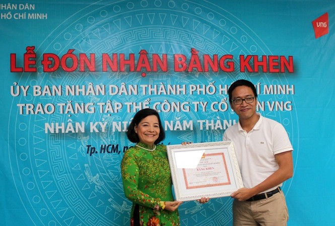 VNG nhận bằng khen của UBND TP.HCM VNG nhận bằng khen của UBND TP.HCM